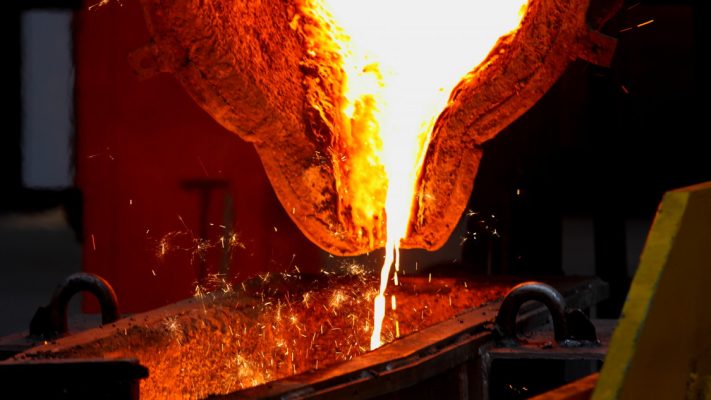 Melting of raw materials
